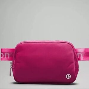 Lululemon Everywhere Belt Bag 1L Wordmark Washed Mauve/Sakura Pink NWT